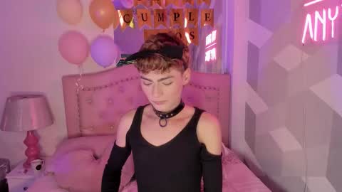 jacobrusso online show from December 14, 10:05 pm