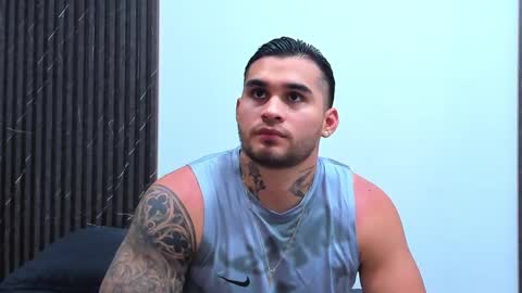 jacobsthorm online show from January 18, 2:53 am