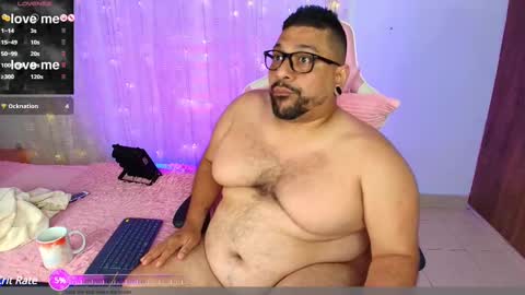 Snapshot of jacoob_woods chatting on February 18, 5:09 am daddy sir master bear online show from February 18, 5:09 am