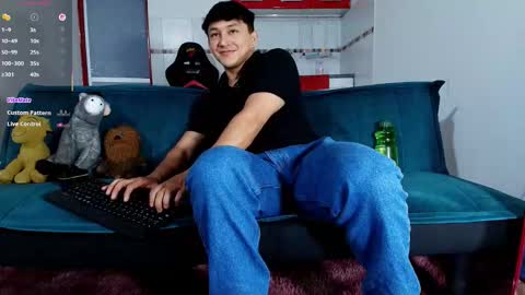 jacobo online show from February 3, 8:02 pm