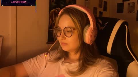 Snapshot of jacywinslat chatting on October 5, 8:38 pm jacywinslat online show from October 5, 8:38 pm
