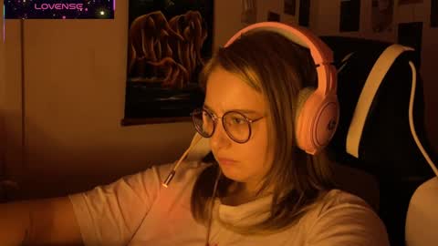 Snapshot of jacywinslat chatting on October 6, 8:48 pm jacywinslat online show from October 6, 8:48 pm