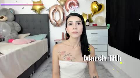   online show from March 11, 11:15 pm