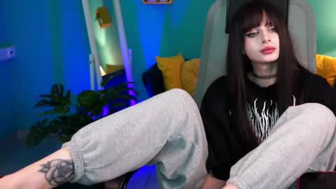 jade_castle online show from February 23, 8:28 am