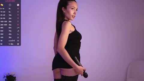 Snapshot of jade_paris chatting on October 13, 12:40 pm Jade Paris online show from October 13, 12:40 pm
