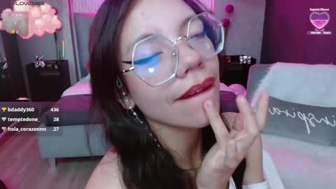 Snapshot of jade_storm_ chatting on February 18, 11:19 pm JADE online show from February 18, 11:19 pm