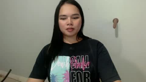 jade_suck online show from June 30, 1:10 pm