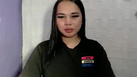 jade_suck online show from April 18, 5:53 am