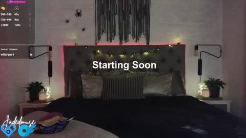 Jade online show from October 31, 8:09 pm