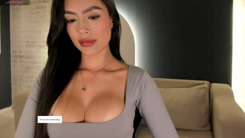 JADE EVANS online show from May 2, 2:34 pm