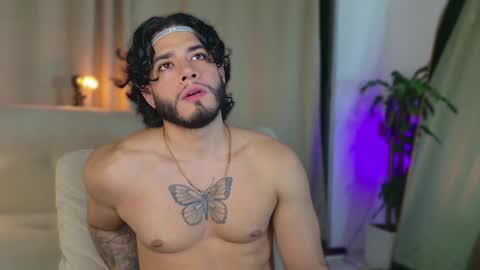 Jaden Feynman online show from December 5, 4:34 am