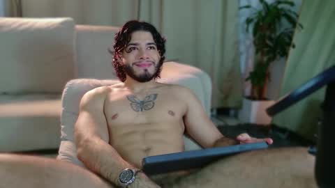 Jaden Feynman online show from December 19, 9:49 am