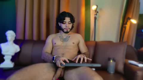 Jaden Feynman online show from November 8, 6:38 am