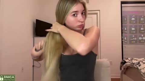 jadewilkinson online show from November 13, 3:20 am