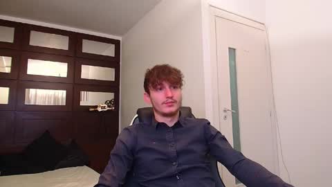 JaggerWard online show from November 14, 5:42 am