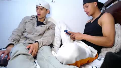 jahn_ashford1 online show from February 8, 11:45 pm