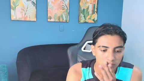 jaimefox20 online show from April 16, 12:49 pm