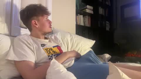 jake_jackson1 online show from March 2, 12:48 am