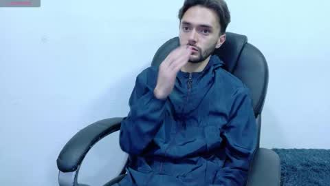 Jake  online show from October 18, 11:47 am