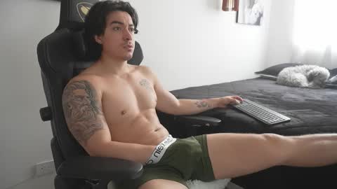 jake_murphy online show from September 10, 7:26 pm