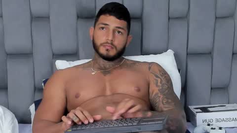 Snapshot of jaketayler10 chatting on February 25, 3:42 am my name is sebas If you come here dont hesitate to say hello Im a guy who really likes having conversations and having hot online show from February 25, 3:42 am