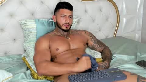 Snapshot of jaketayler10 chatting on March 2, 9:32 pm my name is sebas If you come here dont hesitate to say hello Im a guy who really likes having conversations and having hot online show from March 2, 9:32 pm