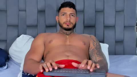 Snapshot of jaketayler10 chatting on February 11, 1:10 am my name is sebas If you come here dont hesitate to say hello Im a guy who really likes having conversations and having hot online show from February 11, 1:10 am