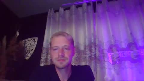 Snapshot of jakjakrabbit chatting on October 10, 12:49 am JakJakRabbit online show from October 10, 12:49 am