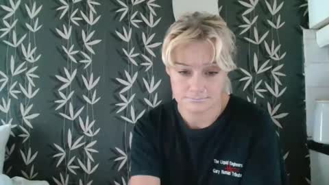 Snapshot of jakkilouise chatting on September 10, 2:40 pm JAKKI LOUISE pornstar online show from September 10, 2:40 pm