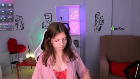 Snapshot of jaklin_meow chatting on October 9, 10:37 pm Jakline online show from October 9, 10:37 pm