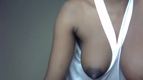 Snapshot of jalie_petite256 chatting on September 28, 1:53 pm immy the great online show from September 28, 1:53 pm