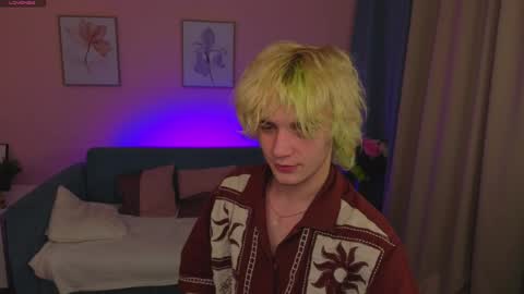 JameMiller online show from April 15, 8:42 pm