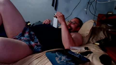 what you in too online show from April 8, 6:44 pm