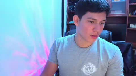 Snapshot of james_cr chatting on February 4, 3:11 am james_cr online show from February 4, 3:11 am