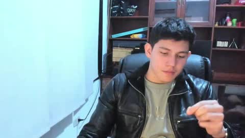 Snapshot of james_cr chatting on February 2, 2:59 am james_cr online show from February 2, 2:59 am