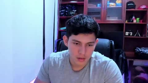 Snapshot of james_cr chatting on February 1, 9:21 am james_cr online show from February 1, 9:21 am