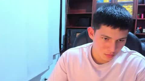 Snapshot of james_cr chatting on February 27, 11:04 pm james_cr online show from February 27, 11:04 pm