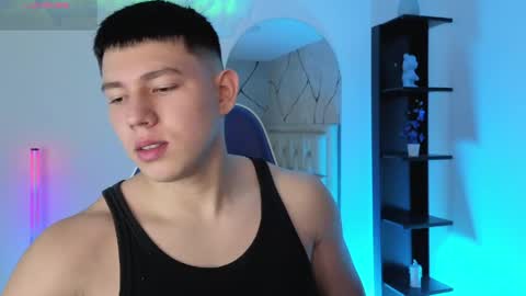 james_cr online show from May 31, 4:06 pm