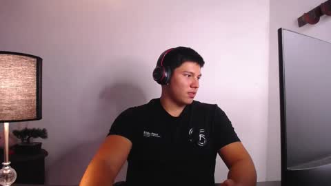 Snapshot of james_cr chatting on October 3, 4:43 am james_cr online show from October 3, 4:43 am