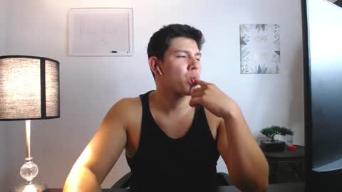 Snapshot of james_cr chatting on October 16, 2:11 am james_cr online show from October 16, 2:11 am