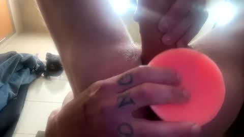 jamesdee91280641 online show from December 2, 10:19 pm