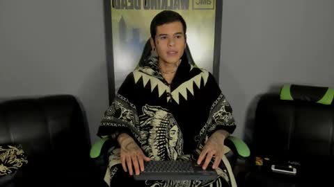 Snapshot of jamesinked_ chatting on March 7, 2:15 am Jamesinked  online show from March 7, 2:15 am