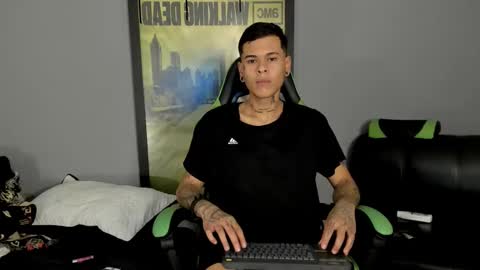 Snapshot of jamesinked_ chatting on March 12, 8:09 pm Jamesinked  online show from March 12, 8:09 pm