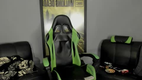 Snapshot of jamesinked_ chatting on February 24, 1:57 am Jamesinked  online show from February 24, 1:57 am