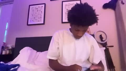 jameskash03 online show from July 3, 4:17 am