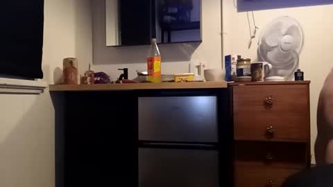 jamesloveridge901 online show from February 10, 7:44 am