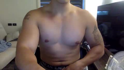 jamesmo820913 online show from November 27, 8:55 am