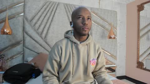 James  online show from February 8, 11:01 am