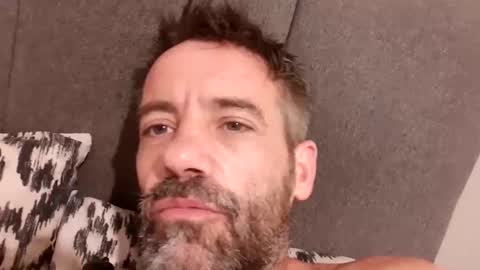 jamie198307 online show from September 8, 9:25 pm