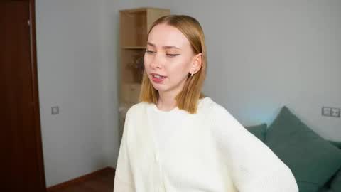 Emily online show from October 23, 6:37 am